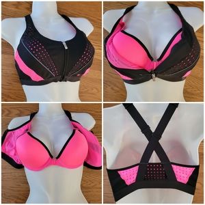 32 D Victoria Secret Sports Bra